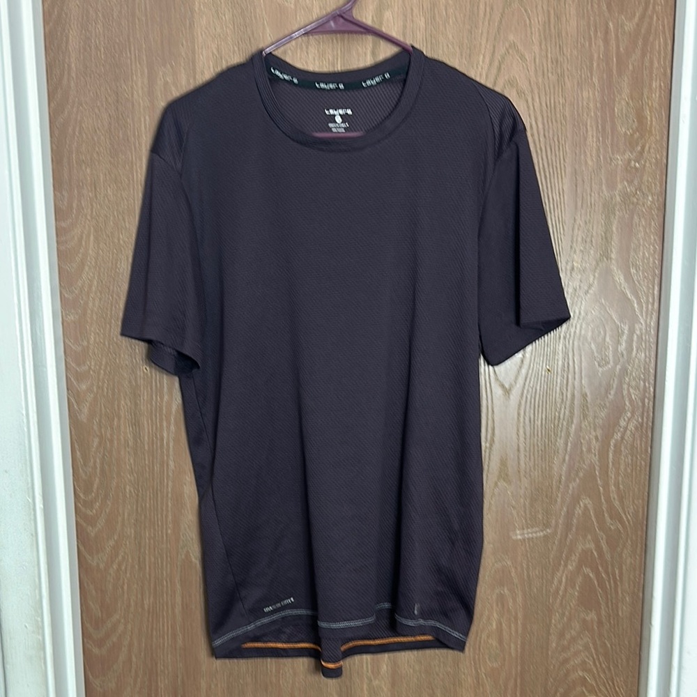 Layer 8 - Men's Maroon Qwick-Dry Shirt - Medium